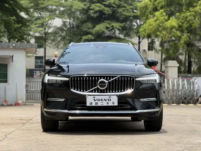 Volvo XC60 2024 Model B5 4WD Smart Range Deluxe Edition