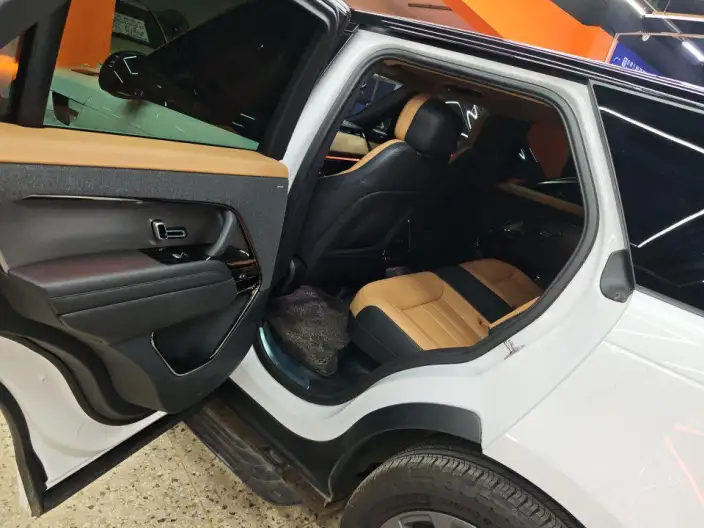 Range Rover Sport 2023 Model 3.0 L6 DYNAMIC SE – фото 6