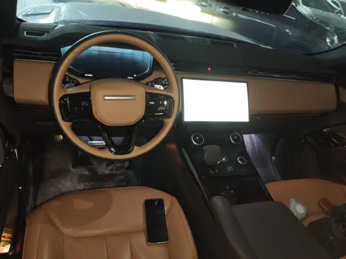 Range Rover Sport 2023 Model 3.0 L6 DYNAMIC SE – фото 8
