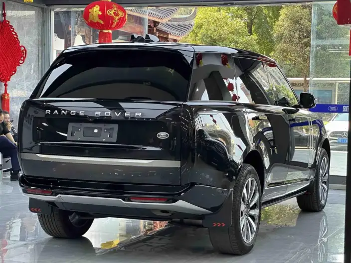 Range Rover 2023 Model 3.0 L6 400PS Shengshi Extended Edition – фото 6