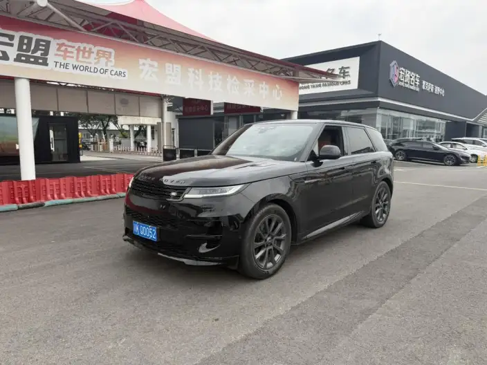 Range Rover Sport 2023 Model 3.0 L6 DYNAMIC SE