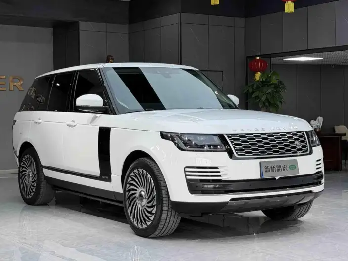 Range Rover 2022 Model 3.0 L6 360PS Shengshi Edition