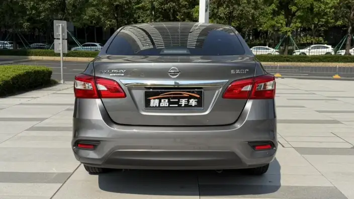 Nissan Sylphy 2024 Model Classic 1.6L XL CVT Deluxe Edition – фото 5
