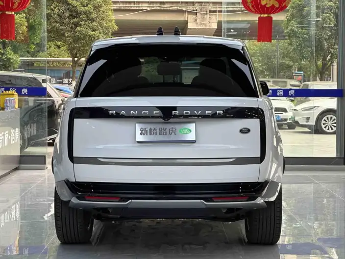 Range Rover 2023 Model 3.0 L6 400PS Shengshi Extended Edition – фото 5