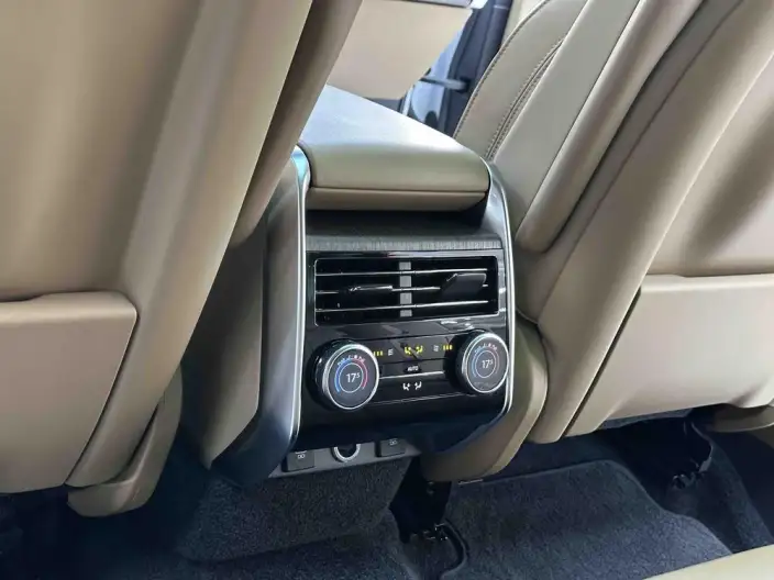Range Rover 2023 Model 3.0 L6 400PS Shengshi Extended Edition – фото 8
