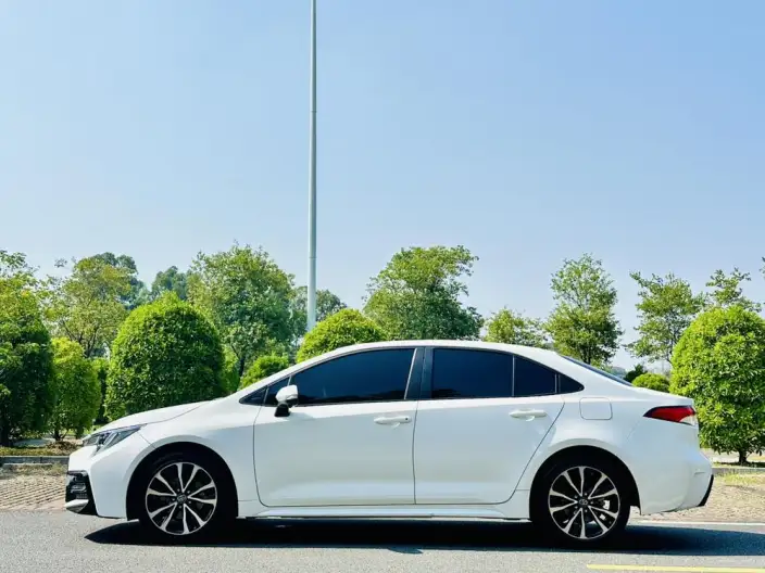 Toyota Levin 2022 Model 185T CVT Sports Edition – фото 4