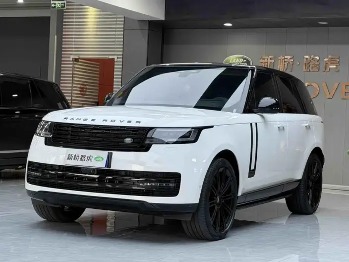 Range Rover 2023 Model 3.0 L6 360PS Shengshi Edition