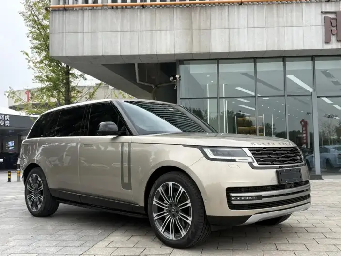 Range Rover 2025 Model 3.0 L6 400PS Shengshi Extended Edition