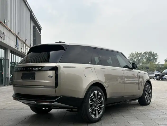 Range Rover 2025 Model 3.0 L6 400PS Shengshi Extended Edition