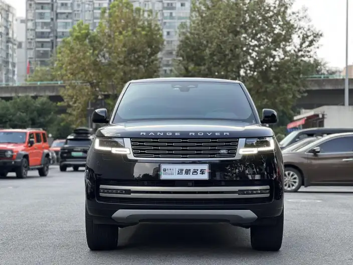 Range Rover 2025 Model 3.0 L6 400PS Shengshi Extended Edition