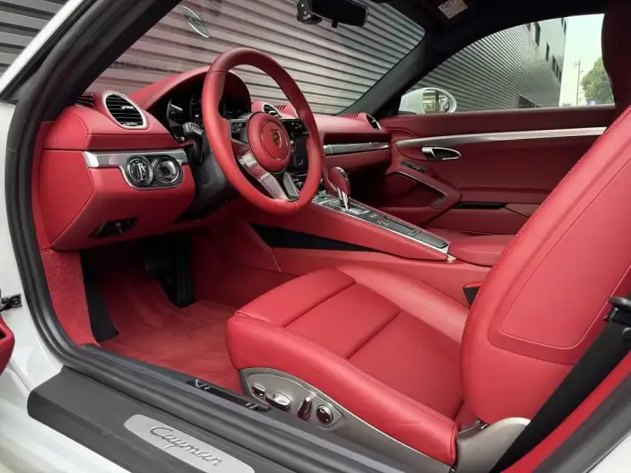 Porsche 718 2023 Model Cayman 2.0T – фото 8