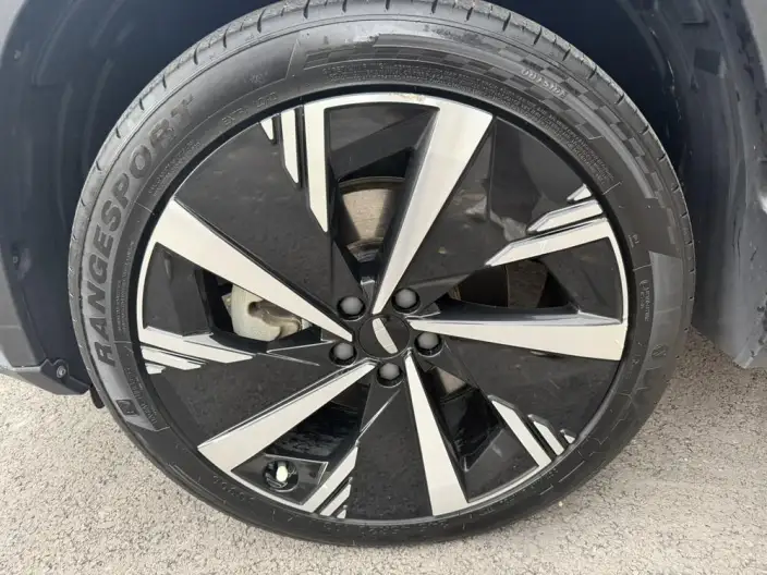 Geely Boyue L 2023 Model 2.0TD DCT Flagship Model – фото 7