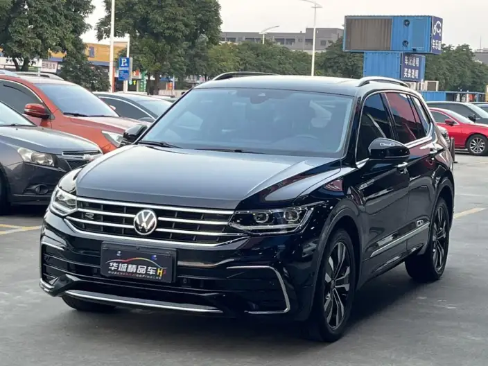 Volkswagen Tiguan L 2023 Model 330TSI 2WD R-Line Enjoy the version more