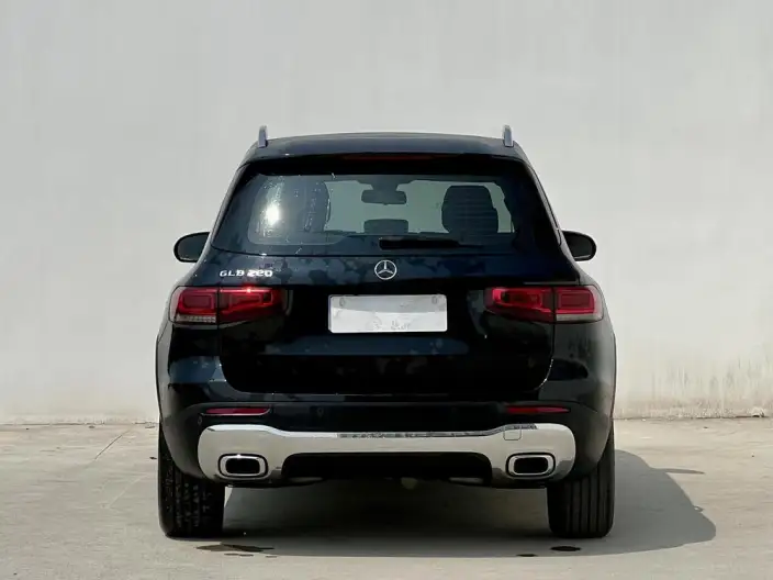 Mercedes-Benz GLB 2023 Model GLB 220 Fashion Model – фото 5