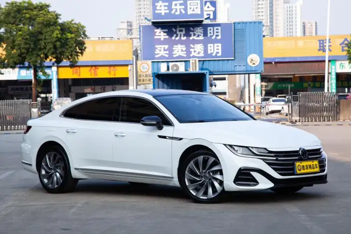 Volkswagen CC 2021 Model 380TSI Eye-catching version