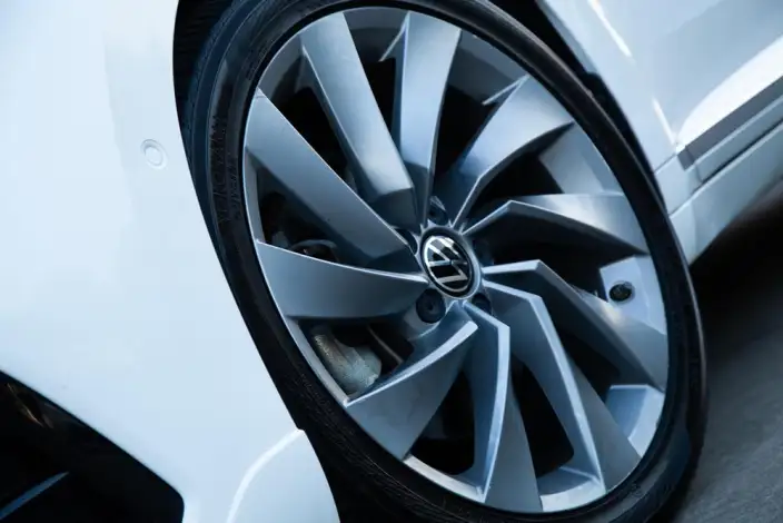 Volkswagen CC 2021 Model 380TSI Eye-catching version – фото 9