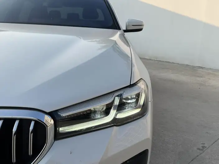 BMW 5 Series 2023 Model 530Li Leading Model M Sports Set – фото 7