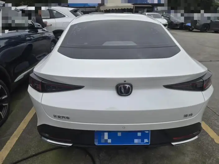 Changan Eado 2025 Model 1.5T DCT 500Bar Noble Model – фото 5