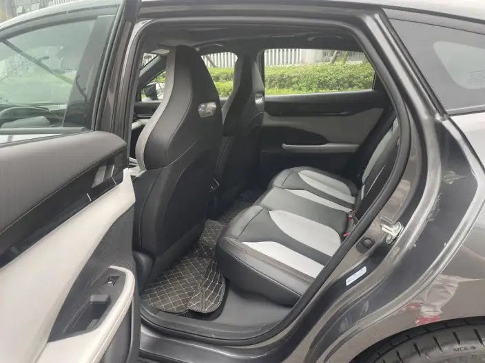 Changan UNI-V iDD 2024 Model Blue whale Smart power iDD 136km Smart Prestige Model – фото 10