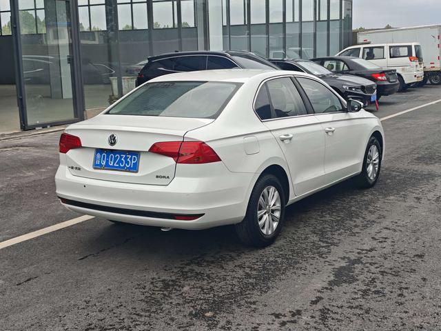 Volkswagen Bora Модель 2018 года 1.5L Manual Fashion – фото 4