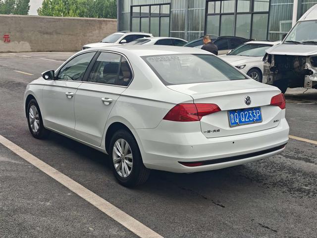 Volkswagen Bora Модель 2018 года 1.5L Manual Fashion – фото 6