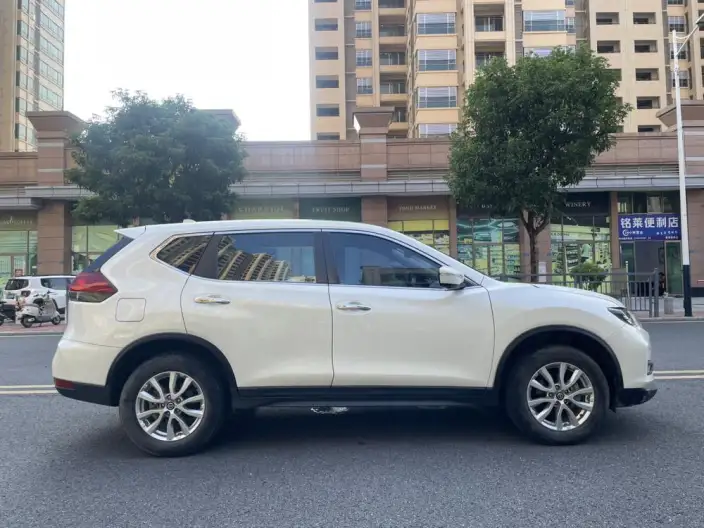 Nissan X-Trail 2022 Model Facelift 2.0L 2WD Smart Connect Premium – фото 8