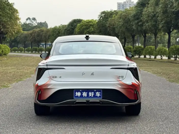 HONGQI H6 2025 Model 2.0T Zhishang Edition – фото 5