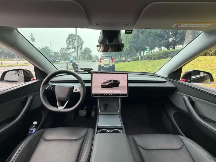 Model Y 2025 Model Rear-wheel drive version – фото 9