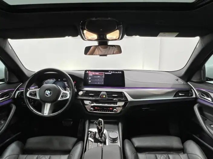 BMW 5 Series Imported 2022 Model Facelift II 530i M Sports Set – фото 10