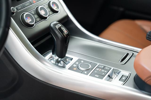 Range Rover Sport 2017 3.0 V6 SC HSE DYNAMIC – фото 9