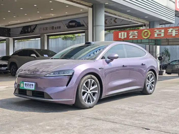 Luxeed R7 2024 Model EV 82kWh Max Rear Drive Edition – фото 1