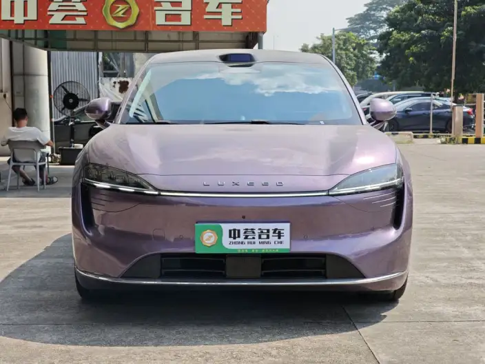 Luxeed R7 2024 Model EV 82kWh Max Rear Drive Edition – фото 2