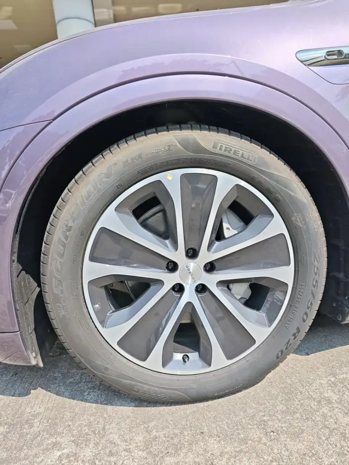 Luxeed R7 2024 Model EV 82kWh Max Rear Drive Edition – фото 8