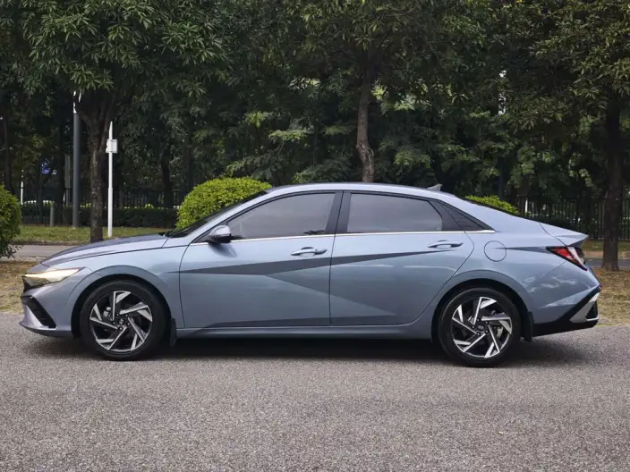Hyundai Ioniq 2023 Model 1.5L CVT LUX Premium Edition