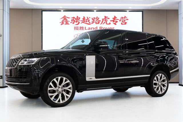 Range Rover 2021 3.0 L6 Centurion Edition – фото 1