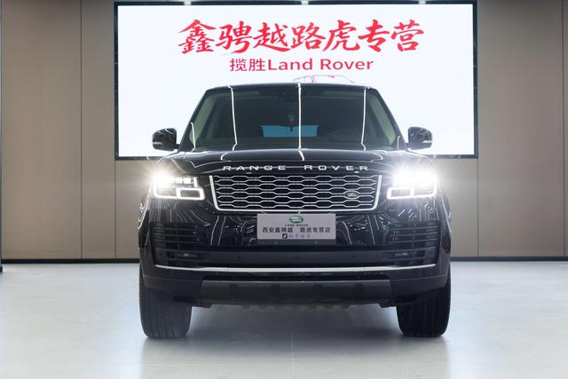 Range Rover 2021 3.0 L6 Centurion Edition – фото 2
