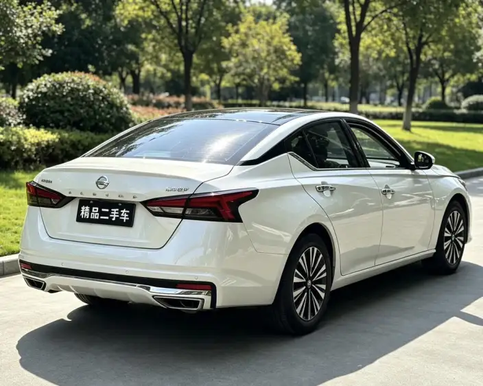 Nissan Teana 2022 Model 2.0L XL-Upr Premium Edition – фото 6
