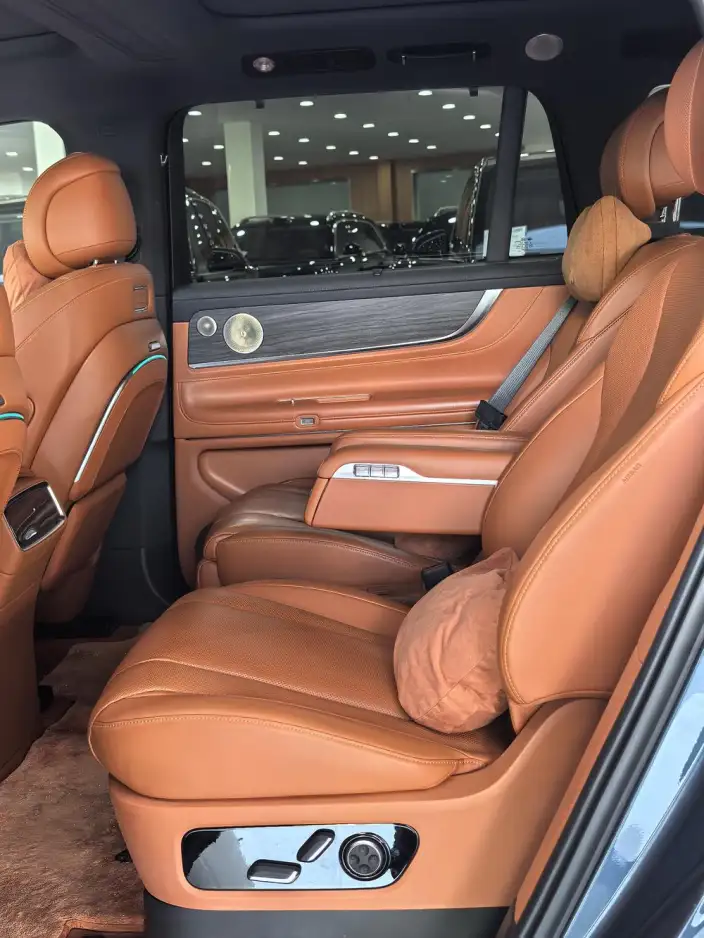Aito M9 2024 Model EV Ultra VI seat Edition – фото 7