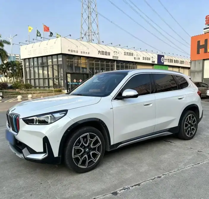 BMW X1 2023 Model sDrive25Li X Design Set – фото 1