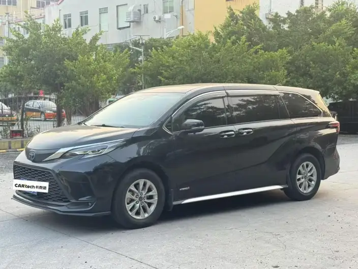 Granvia 2023 Model Intelligent Hybrid 2.5L Comfort Edition