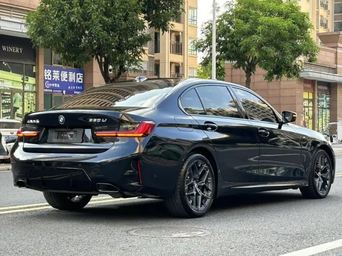 BMW 3 Series 2025 Model 330Li M Sports Night Set – фото 7
