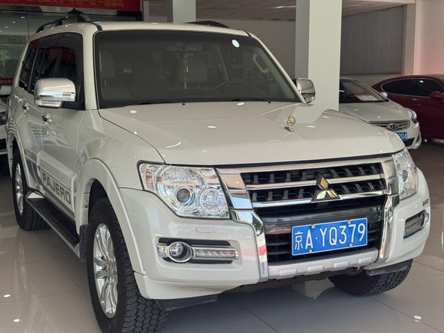 Mitsubishi Pajero Imported Модель 2019 года 3.8L автоматическое 4WD 5 seat параллельный импорт Imported – фото 3
