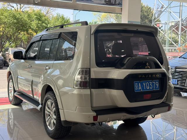 Mitsubishi Pajero Imported Модель 2019 года 3.8L автоматическое 4WD 5 seat параллельный импорт Imported – фото 4