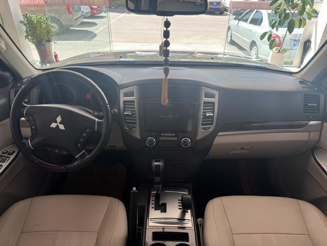 Mitsubishi Pajero Imported Модель 2019 года 3.8L автоматическое 4WD 5 seat параллельный импорт Imported – фото 7