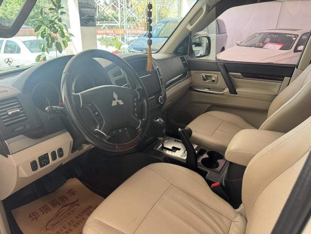 Mitsubishi Pajero Imported Модель 2019 года 3.8L автоматическое 4WD 5 seat параллельный импорт Imported – фото 9