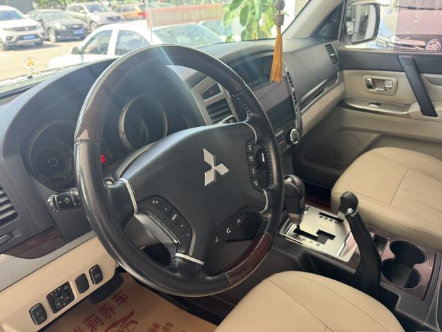 Mitsubishi Pajero Imported Модель 2019 года 3.8L автоматическое 4WD 5 seat параллельный импорт Imported – фото 10