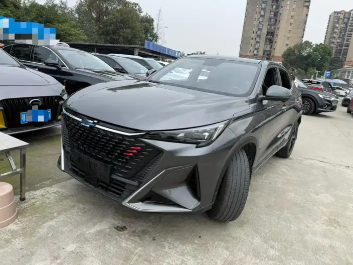 Changan Auchan X5 PLUS 2023 Model 1.5T DCT Smart Fun AI Edition
