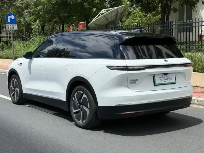 NIO ES8 2023 Model 100kWh – фото 5