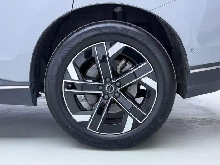 Volvo XC70 2026 Model 2WD Long Battery Life Pro Core – фото 9