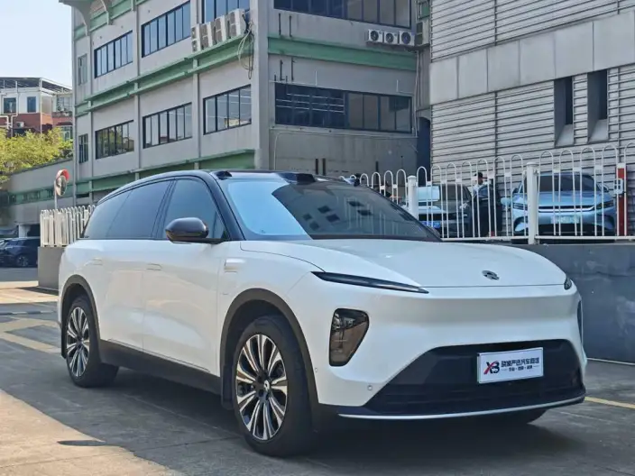 NIO ES8 2024 Model 75kWh – фото 3